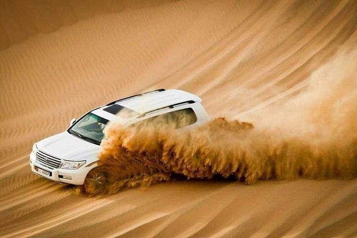 Soirée safari dans le désert d'Abu Dhabi avec dîner
