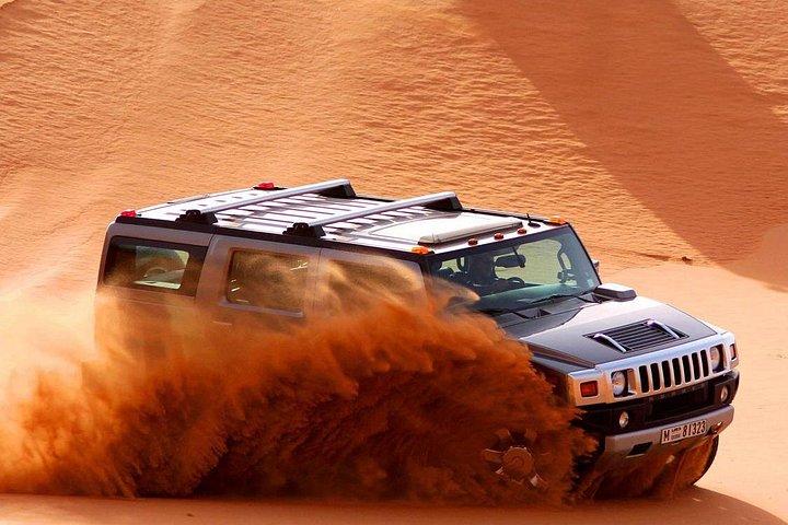 Safari Hummer H2 privé à Dubaï avec dîner barbecue