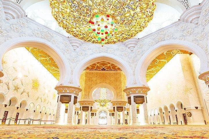 Intérieur de la mosquée d'Abou Dhabi
