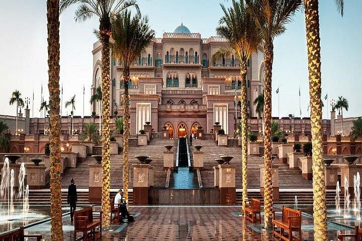 Tour de ville privé à Abu Dhabi - Un voyage dans la capitale (visites privées et personnalisées)
