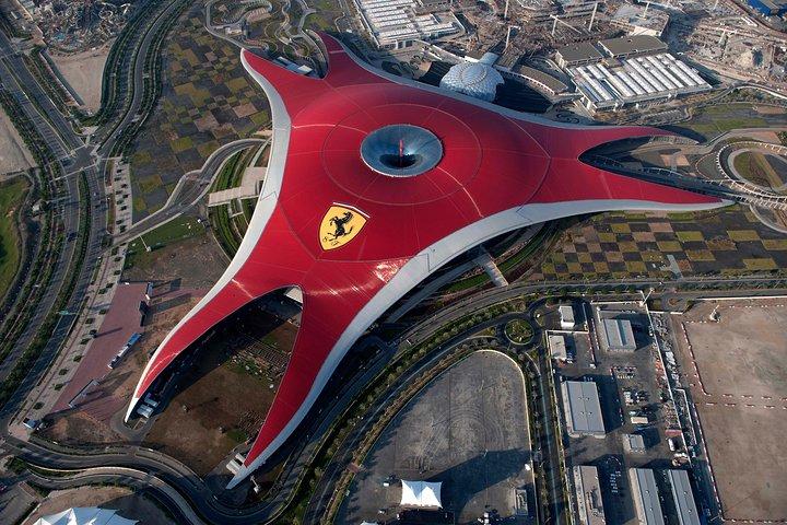 Évitez les files Ferrari World Abu Dhabi Tour