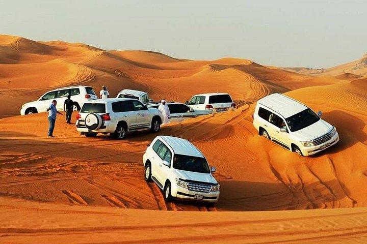 Premium Red DunesDesert Safari & Camel Safari Sand Boarding avec BBQ Live Show