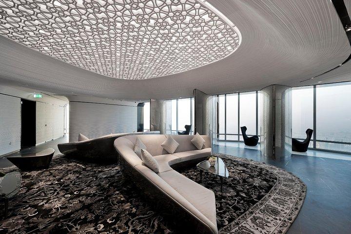 Salon Sky