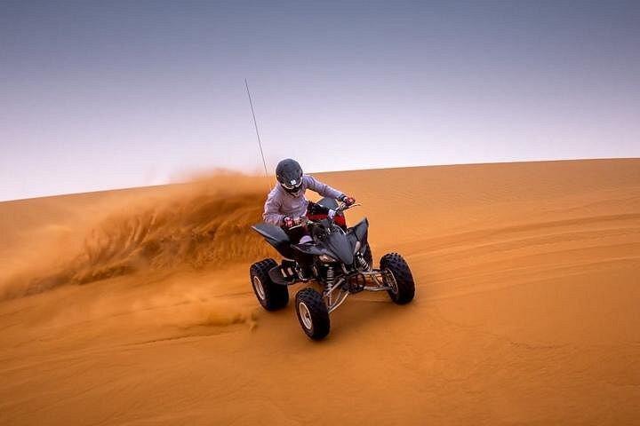 Soirée Desert Safari Dubai avec Quad