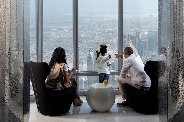 Au sommet Burj Khalifa SKY Espace d'observation Niveau 148