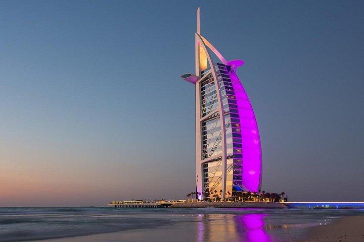 Visite privée de la ville de Dubaï avec Dubai Marina Dhow Cruise