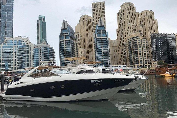 Croisière privée en yacht de luxe jusqu'à 12 personnes