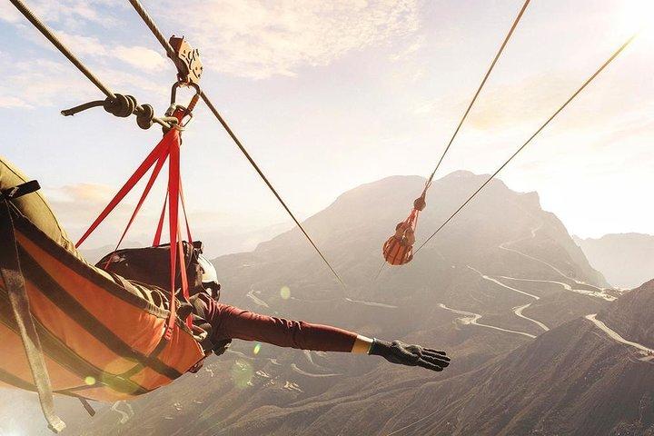 Tyrolienne Jebel Jais: la plus longue tyrolienne du monde à Dubaï