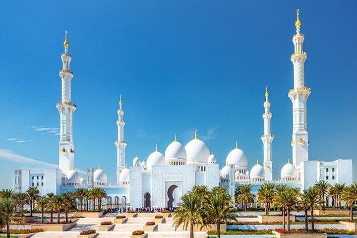 Visite de la ville d'Abu Dhabi avec Desert Safari Adventure