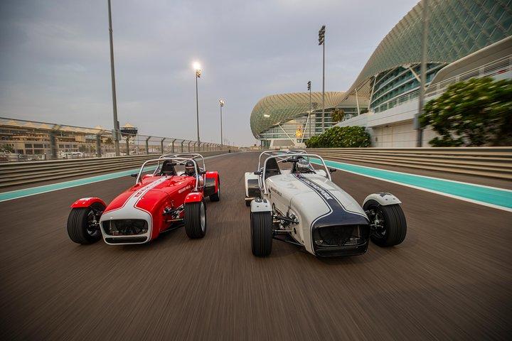 Expérience de conduite Caterham Seven _ Express