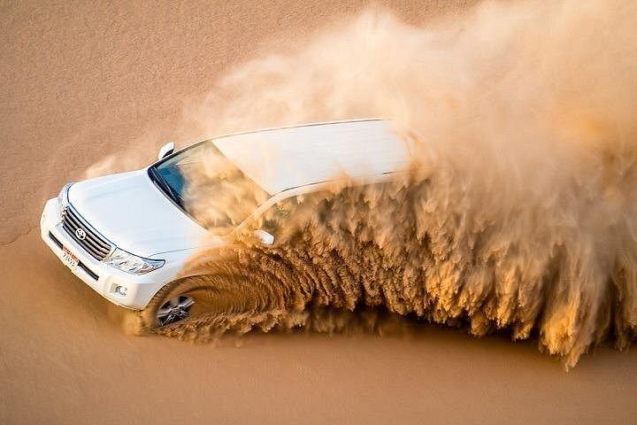 Safari 4x4 dans le désert avec dîner et ramassage privé