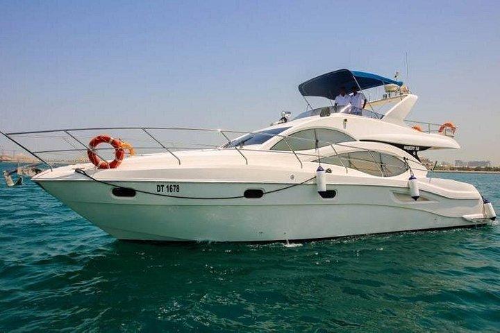 Dubai Marina Yacht privé de luxe avec transferts PVT