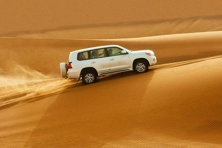4Hrs Dubai Morning Private 4x4 Jeep Red Desert Safari & Camel Ride