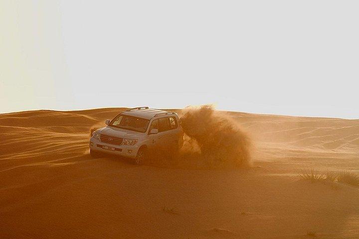 Safari 4x4 dans le désert avec dîner barbecue