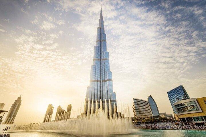 Burj Khalifa au sommet et aquarium du zoo sous-marin avec transfert