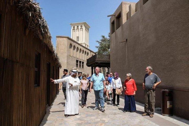 Visite du patrimoine et déjeuner traditionnel émirati