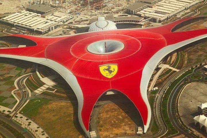 2 jours 2 parc - Ferrari World + Yas Waterworld ou Warner Bros World de Dubaï