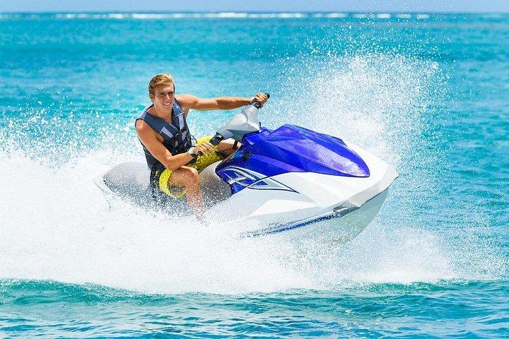 Embarquement à la mouche avec Jet Ski Dubai avec prise en charge et retour