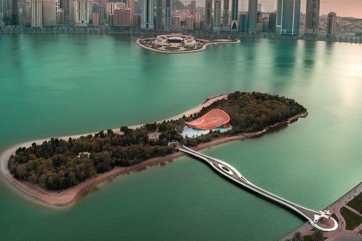 Visite autoguidée de l'île d'Al Noor House sharjah UAE