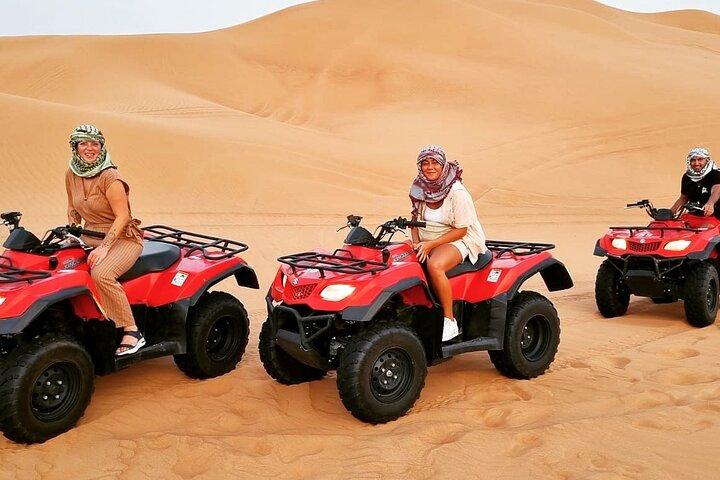 Quad Bike Safari avec sandboarding et dîner barbecue