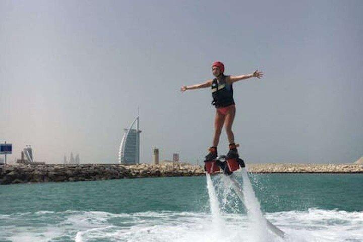 Flyboard à Dubaï avec photos et vidéos - Formation gratuite