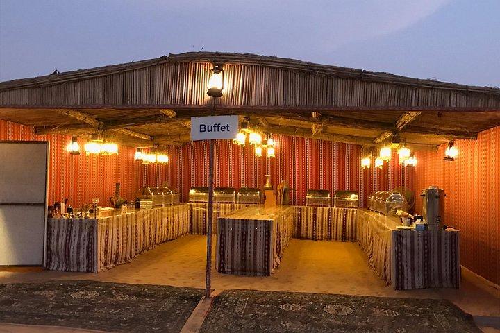 Safari dans le désert avec dîner barbecue_Dîner buffet buffet