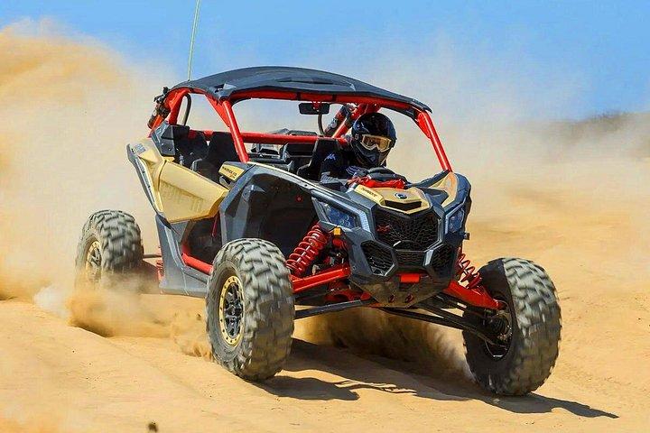 Safari dans le désert avec dîner barbecue_CanAm Dune Buggy 1000cc