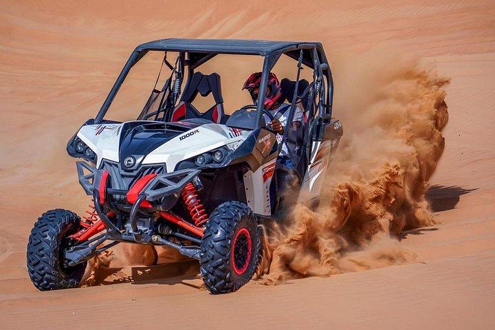 Safari dans le désert avec dîner barbecue_CanAm Dune Buggy 1000cc sable
