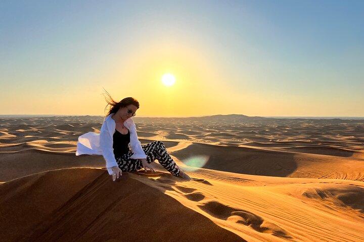 Safari dans le désert de Dubaï avec dîner et spectacles en direct