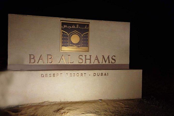 Safari dans le désert avec le camp de Bab Al Shams