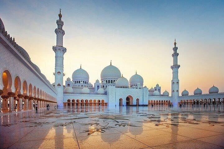 Abu Dhabi: Excursion privée d'une demi-journée en escale