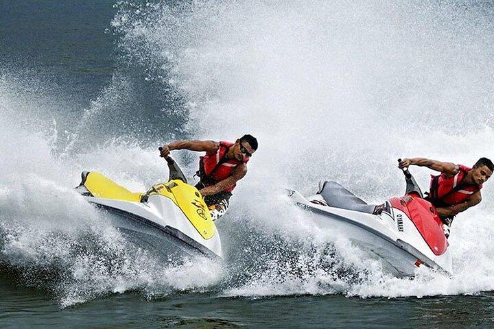 Dubaï : balade en jet ski Burj Al Arab, Marina Beach ou Mamzar
