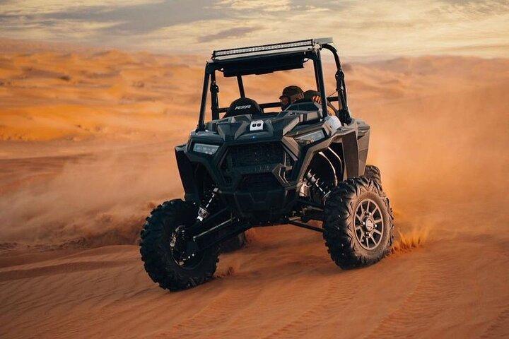 Découvrez le meilleur buggy du désert à Dubaï avec transfert
