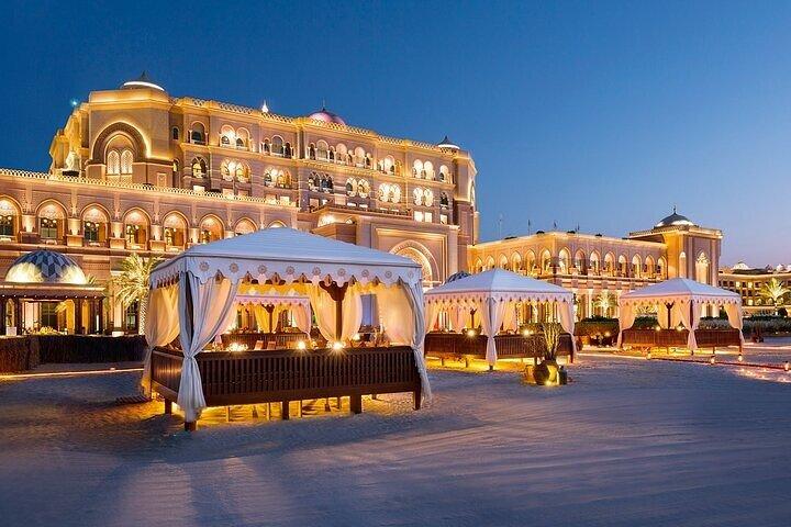 Visite de la ville d'Abu Dhabi avec dîner à l'Emirates Palace depuis Dubaï