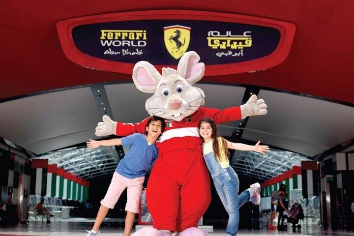 Visite du Ferrari World Abu Dhabi avec prise en charge et retour en option
