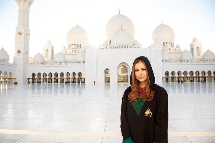 Visite privée du musée du Louvre et de la mosquée Sheikh Zayed