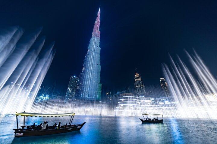 Billets pour le spectacle des fontaines de Dubaï et le lac avec option de transfert