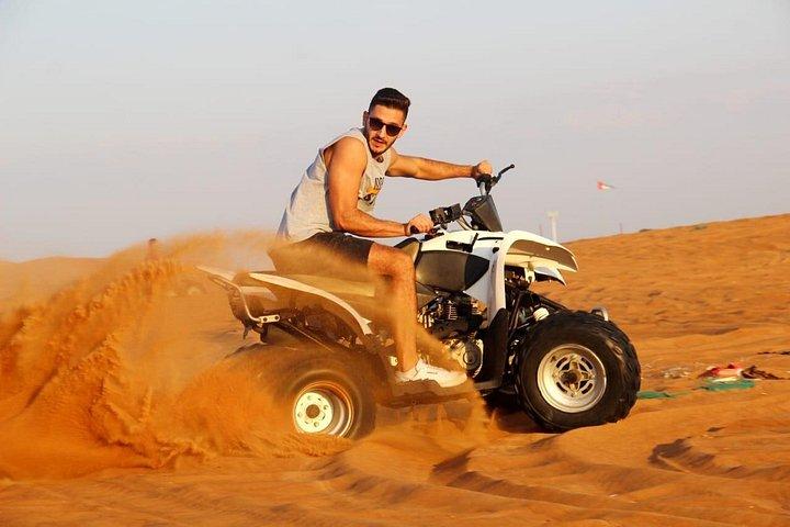 Safari dans le désert avec quad pendant 30 minutes