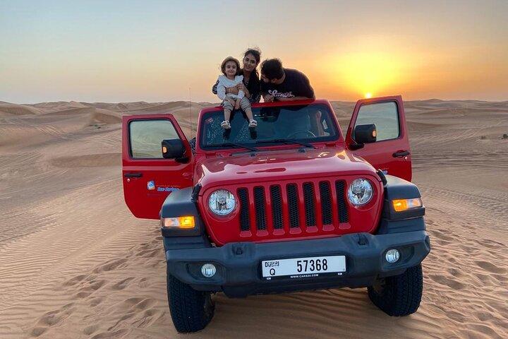 Desert Safari Dubai - Safari en jeep à toit ouvrant haut de gamme