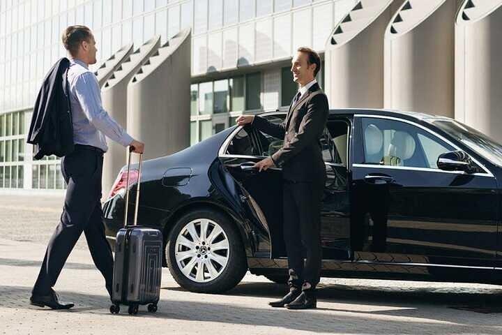Transferts aéroport de l'aéroport de Dubaï aux hôtels de Dubaï