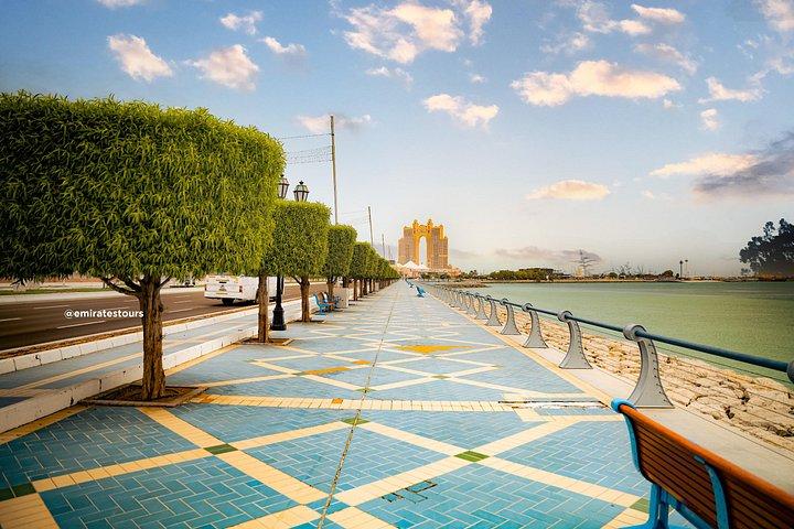 Plage de la corniche d'Abou Dhabi