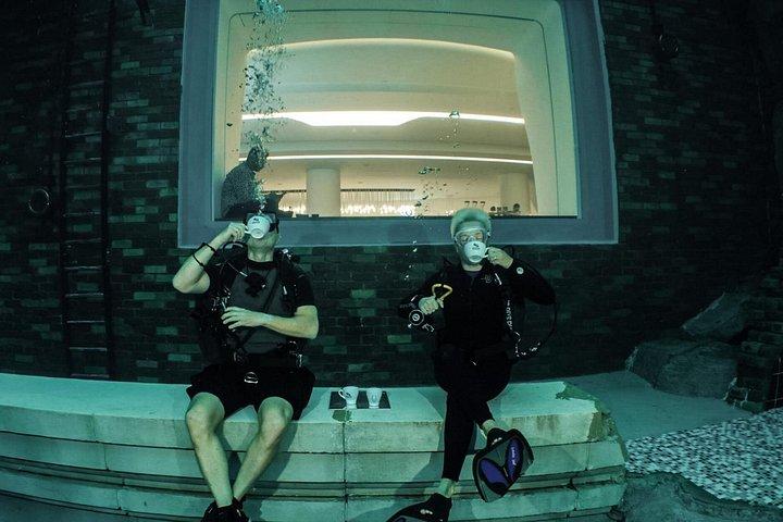 Découvrez le snorkeling à Deep Dive Dubai : Convient aux débutants
