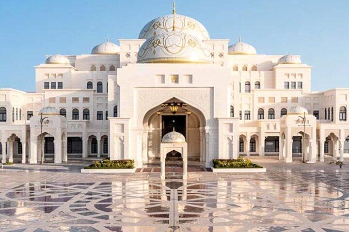Visite privée de la ville d'Abou Dhabi et de son histoire au départ de Dubaï