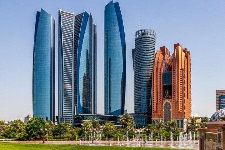 Visite de la ville d'Abou Dhabi sur la base de transferts partagés