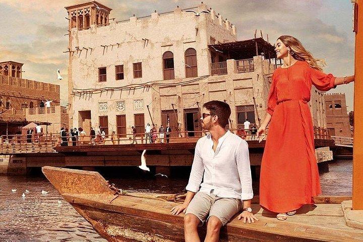 Visite privée de la ville traditionnelle de Dubaï avec safari dans le désert en soirée