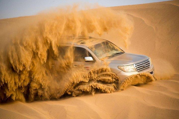 Soirée Safari dans le Désert en Voiture Privée Jusqu'à 6 Personnes