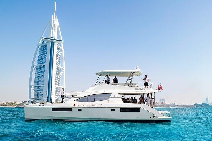 3 jours : Burj Khalifa et dîner, promenade en yacht et en montgolfière