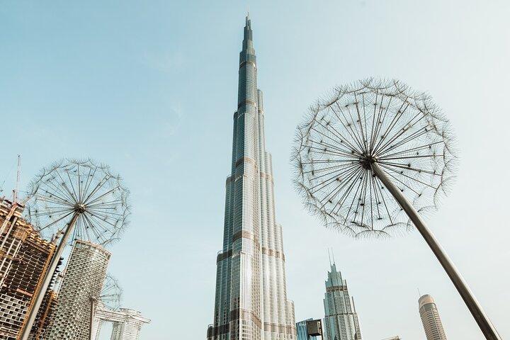 Profitez avec nous de la visite du Burj Khalifa au niveau 124 et du déjeuner ou du dîner