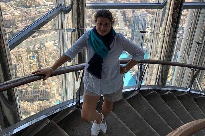 Profitez de Dubaï Burj Khalifa et d'un déjeuner ou d'un dîner avec des billets