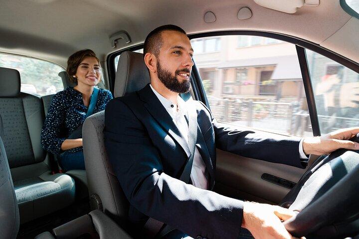 10 heures de véhicule privé avec chauffeur à Dubaï